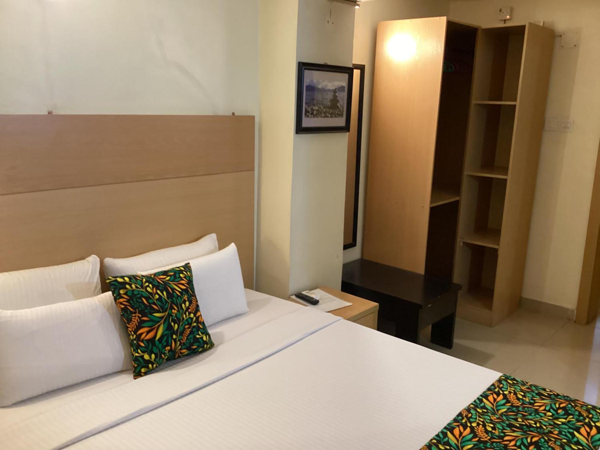 Adis Hotels อิบาดัน ภายนอก รูปภาพ